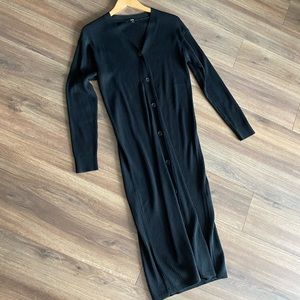 UNIQLO women long knit dress/ cardigan (new)
